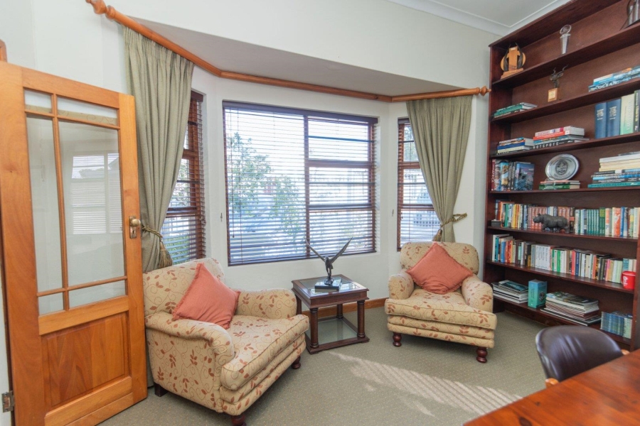 Commercial Property for Sale in Richmond Hill Eastern Cape